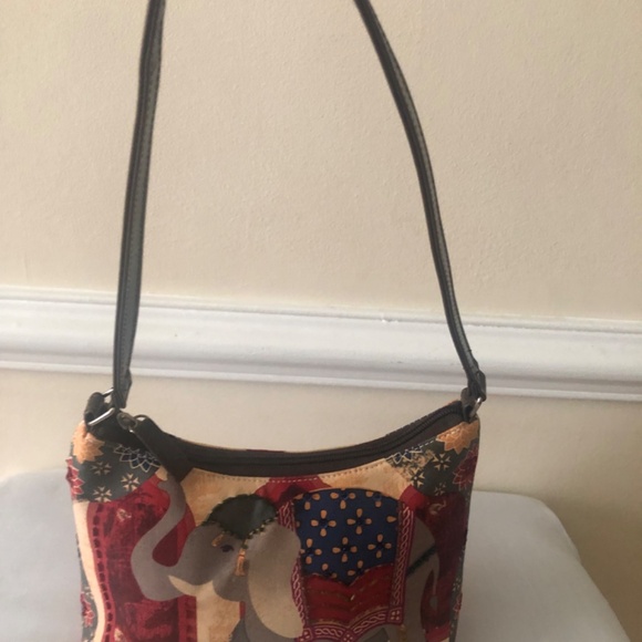 Elephant Print Pocketbook - Picture 3 of 3